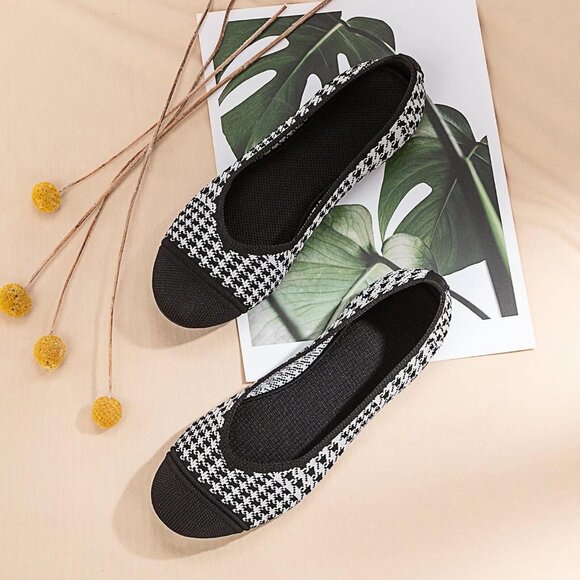 Frank Mully Women’s Black White Knit Fabric Round Toe Slip On Ballet Flat Shoes - Picture 7 of 8